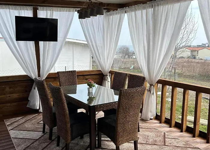 каравана кътче от рая ツァレヴォ